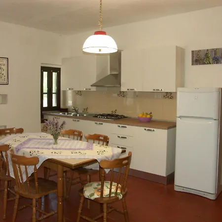 Lägenhet Gli Alberi